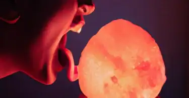 should you lick a salt lamp