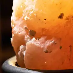 dirt on Himalayan salt lamps dark spots