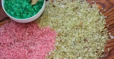 colored salt feature three colors of salt
