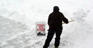 rock salt for melting ice on driveway after shoveling