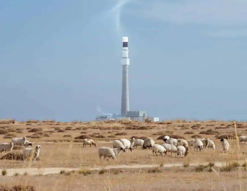molten salt energy plant exhaust tower